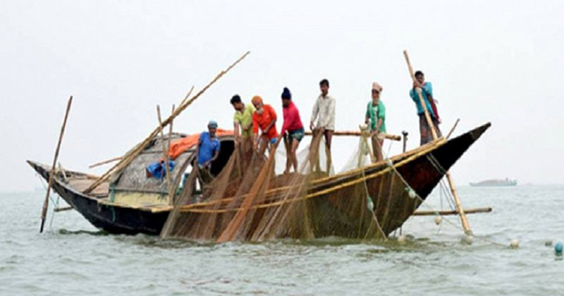 সমুদ্রে মাছ ধরায় ৫৮ দিনের নিষেধাজ্ঞা