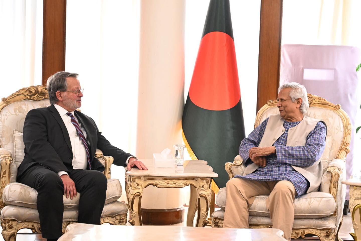 সংখ্যালঘুদের ওপর আক্রমণ ধর্মীয় নয়, রাজনৈতিক: ড. ইউনূস