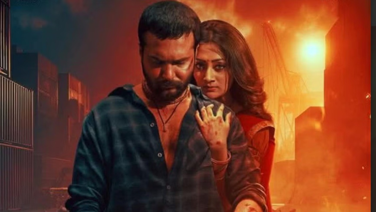 ‘টগর’ সিনেমার প্রথম গান ‘হান্ড্রেড পার্সেন্ট দেশি’ প্রকাশ, নেচে মাতালেন আদর-পূজা
