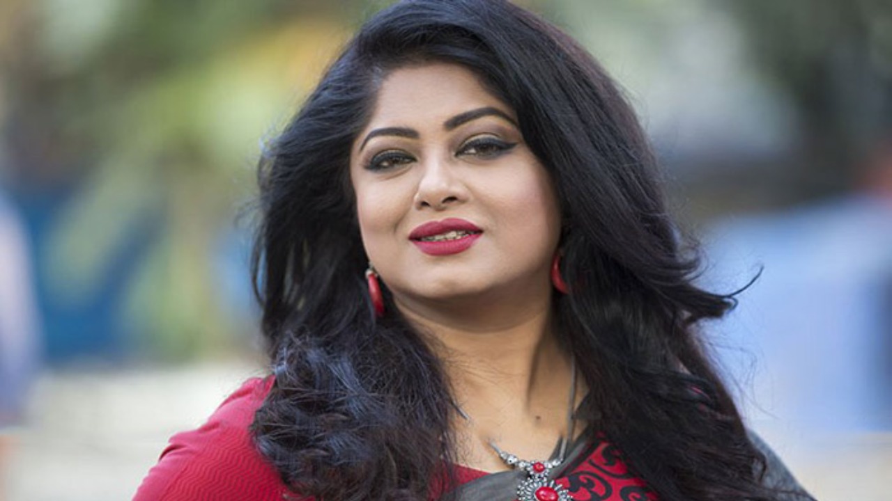সানীর কথা মিথ্যা প্রমাণ, শুটিংয়ে ফিরলেন মৌসুমী