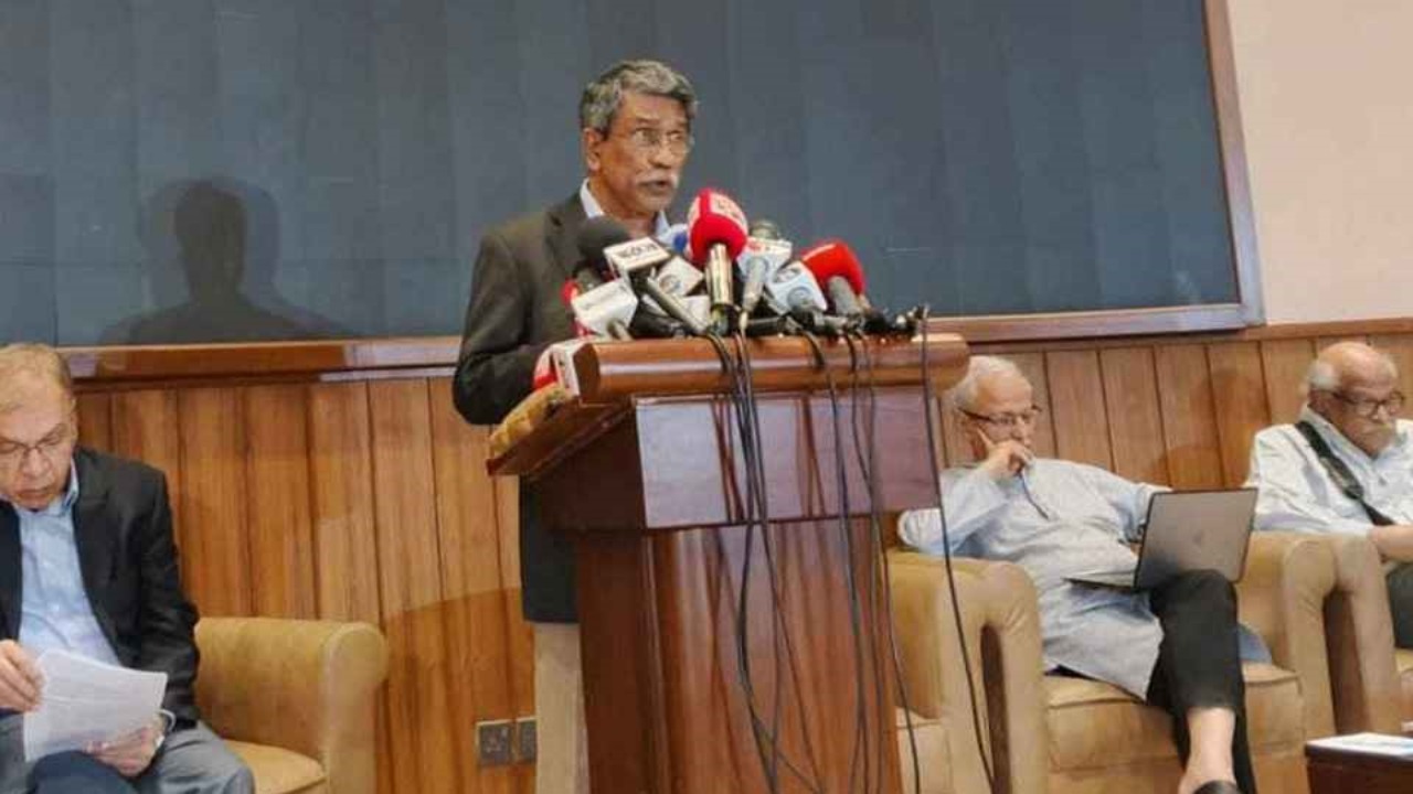তত্ত্বাবধায়ক সরকার পুনঃপ্রতিষ্ঠায় দ্বিমত নেই: আলী রীয়াজ