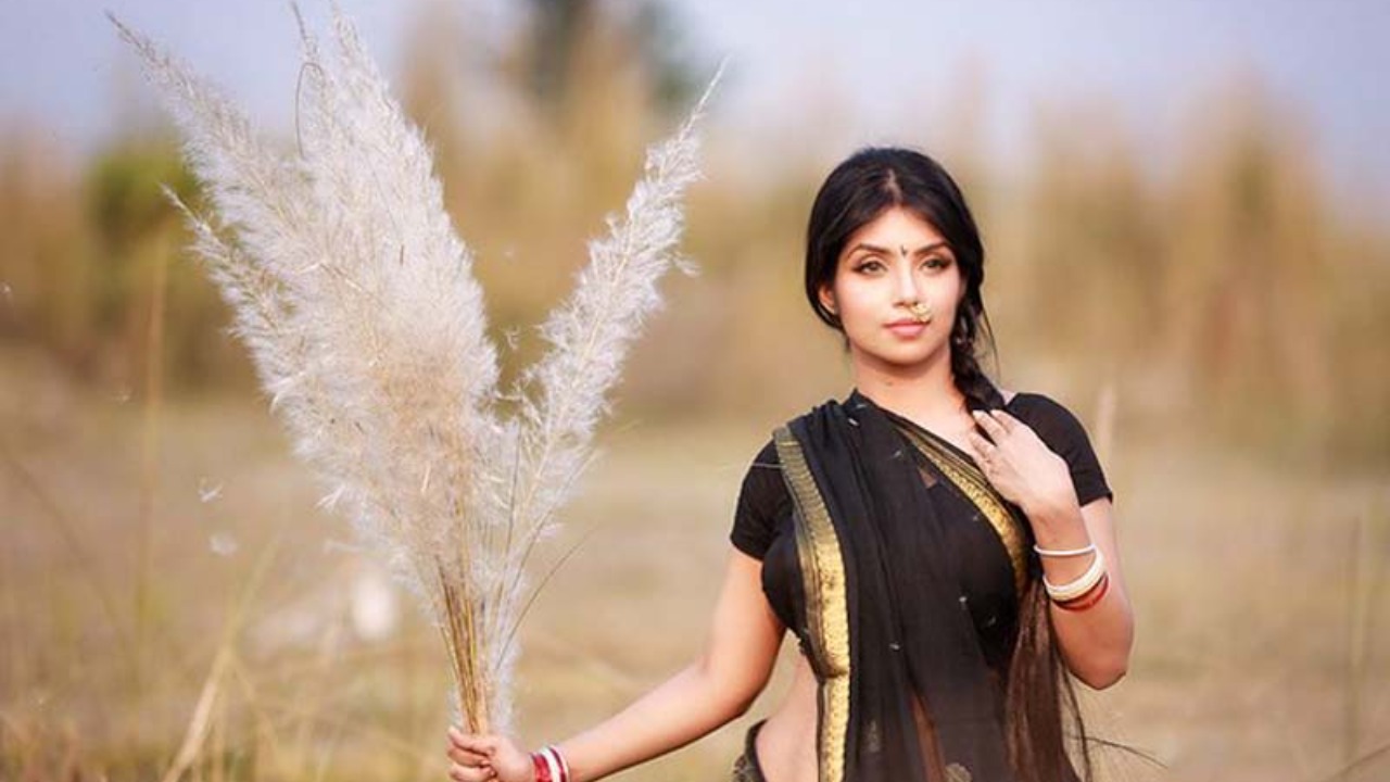 বনে শুটিং নিয়ে নওশাবার আপত্তি, ক্ষোভ প্রকাশ করলেন পরিচালক