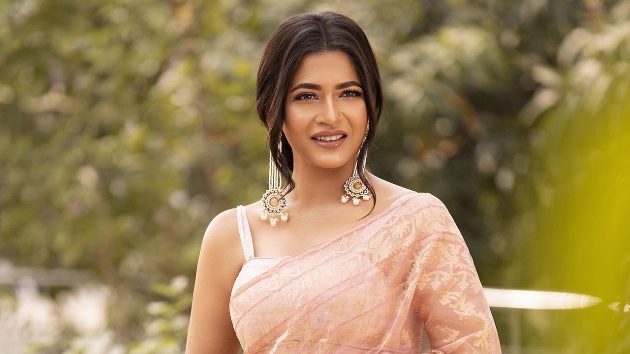 অভিনেত্রী বাঁধনের বিস্ফোরক স্ট্যাটাস: “১৮-২৪ সালের নির্বাচনের দুর্নীতির সাক্ষী আমি, কিছুটা অংশগ্রহণকারীও”