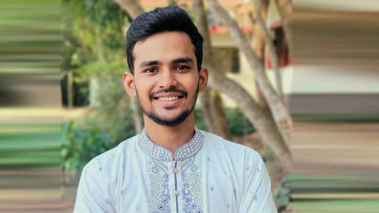 ইশরাকের শপথ আর সম্ভব নয়: আইনি সীমাবদ্ধতার কথা জানালেন উপদেষ্টা আসিফ মাহমুদ