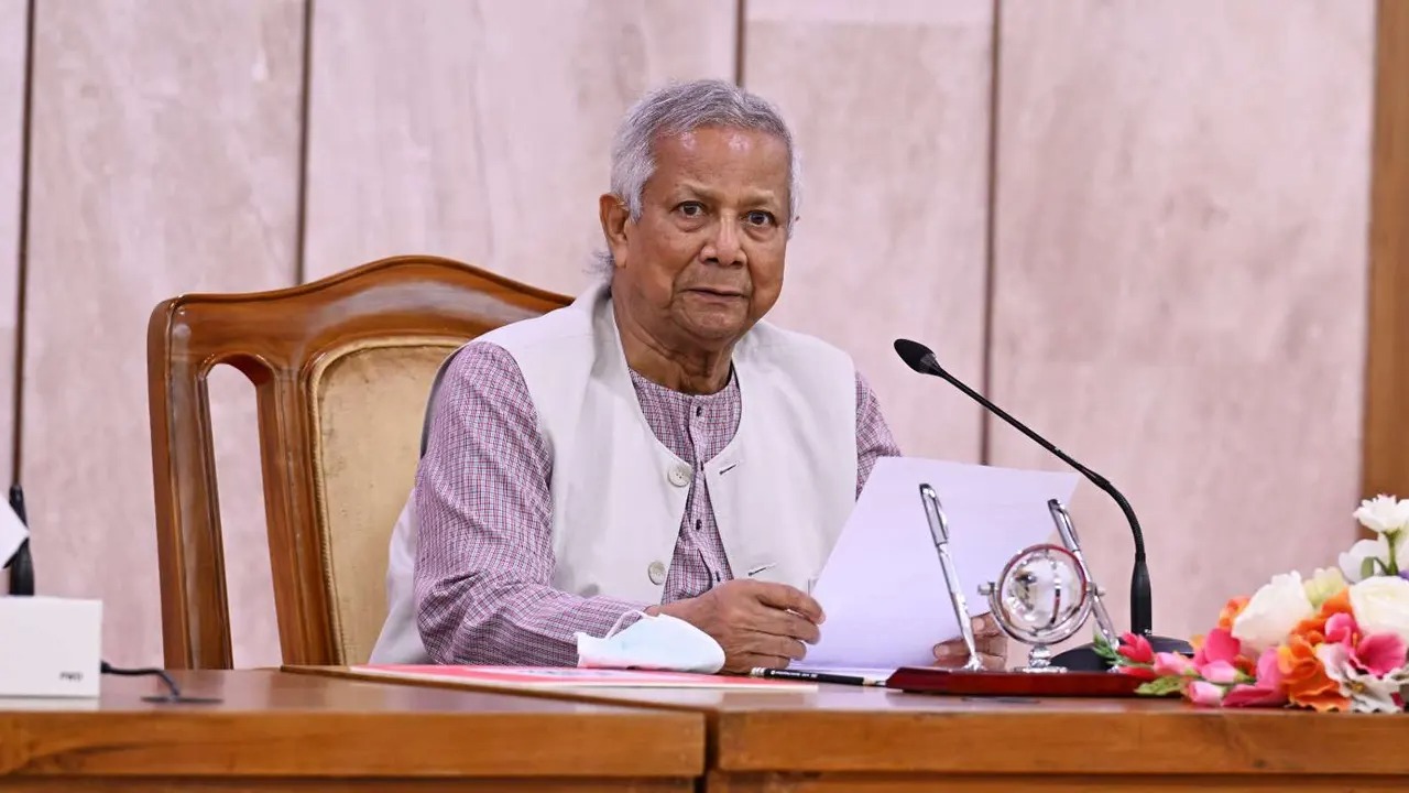 “স্বৈরাচার যেন আর মাথাচাড়া দিতে না পারে”—জুলাই বিপ্লবের বার্ষিকীতে প্রধান উপদেষ্টা ড. ইউনূস