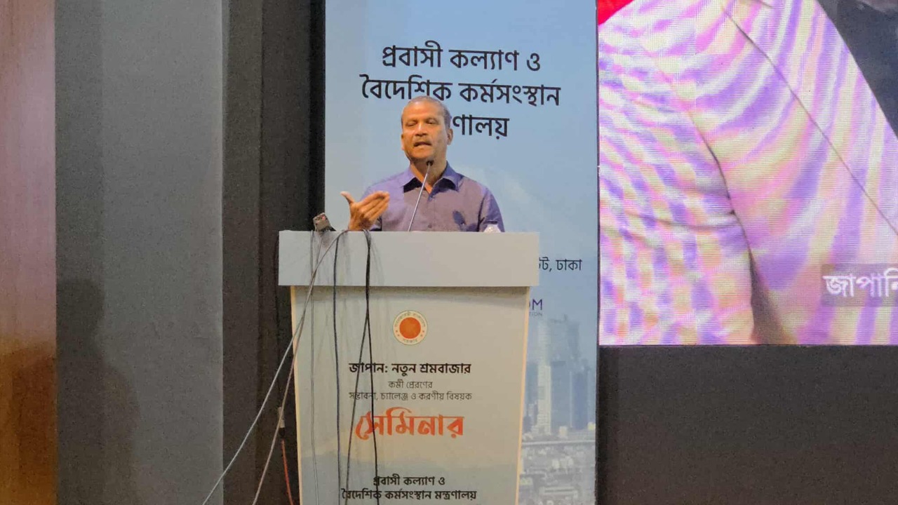 মালয়েশিয়ায় এক বছরে ৪০ হাজার কর্মী নেবে বাংলাদেশ থেকে: আসিফ নজরুল
