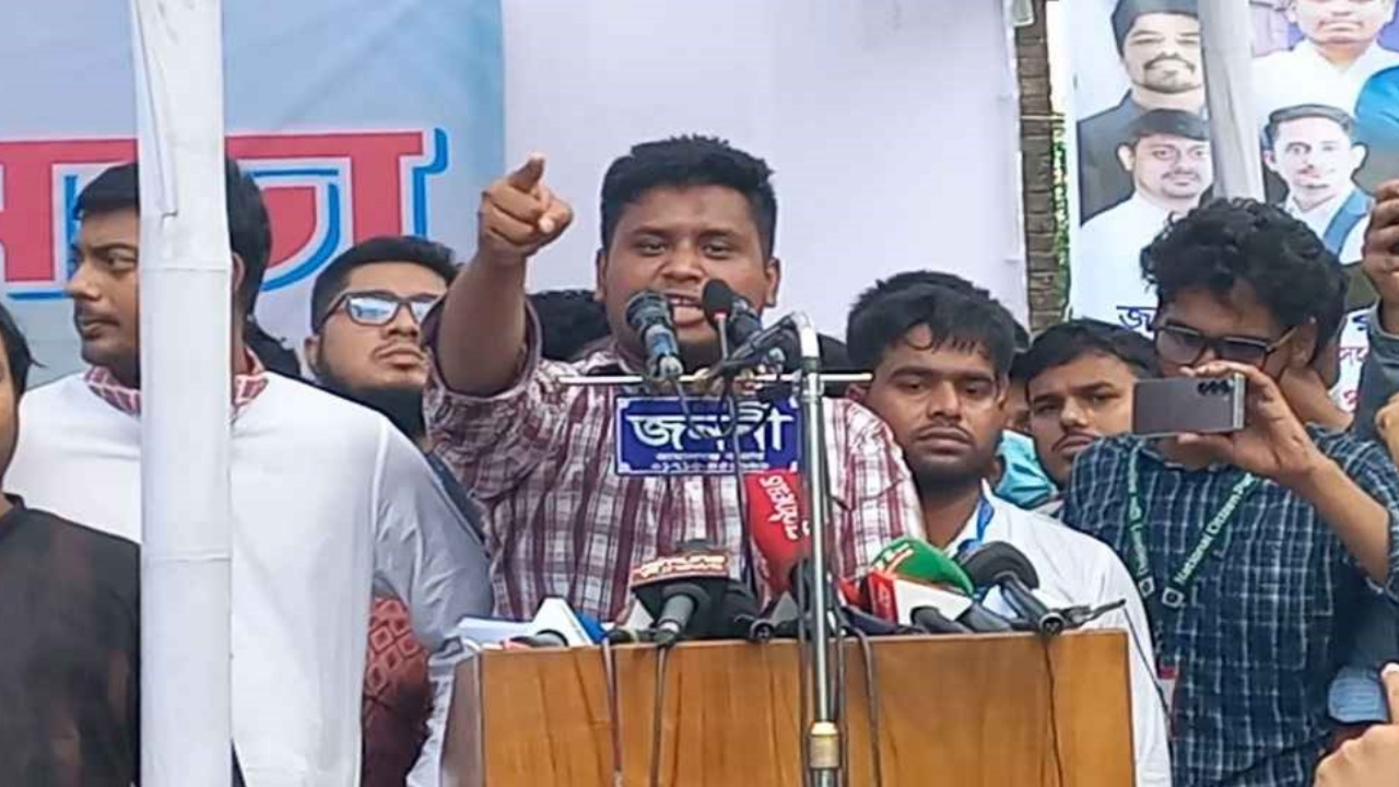 স্বাস্থ্য উপদেষ্টার পদত্যাগ ও বেতন-ভাতা ফেরতের দাবি এনসিপির