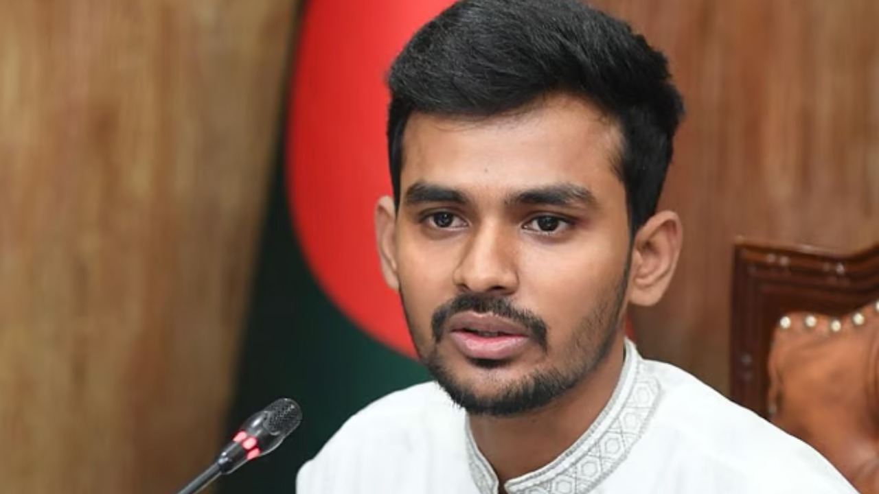 স্থানীয় সরকার নির্বাচনে থাকছে না দলীয় প্রতীক: উপদেষ্টা আসিফ মাহমুদ