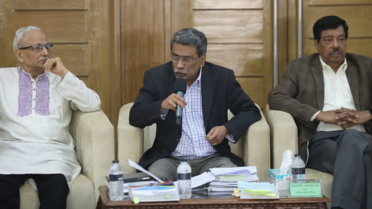 জুলাই সনদের খসড়া সোমবারের মধ্যেই সব রাজনৈতিক দলে পাঠানো হবে: আলী রীয়াজ